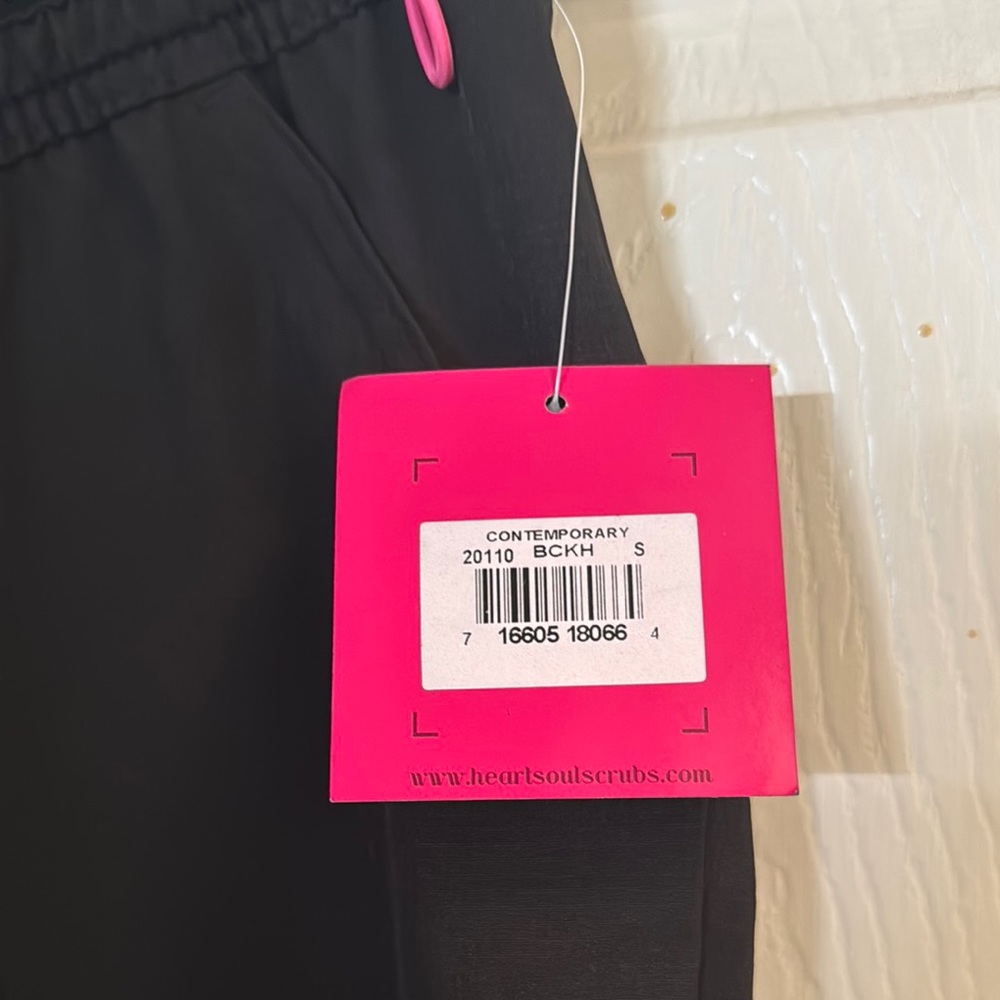 HeartSoul Black Boot Cut Scrub with Flare Pants Set Sz S - Picture 5 of 9